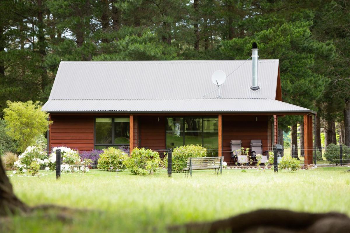 Woodbank Park Cottages هانمر سبرينغز المظهر الخارجي الصورة